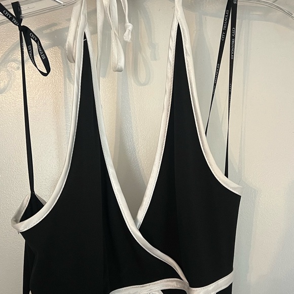 City Triangles Black & White Halter Maxi Dress Size Small - Picture 3 of 5